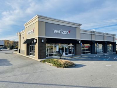 Cell Phone Store «Verizon», reviews and photos, 86 Thornton Drive, Dickson, TN 37055, USA