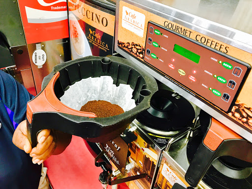 Convenience Store «Sudden Service Store», reviews and photos, 129 Luyben Hills Rd, Kingston Springs, TN 37082, USA