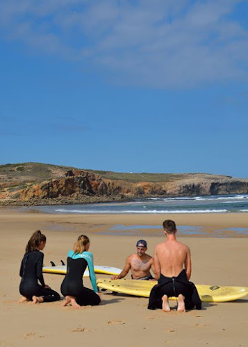 Avaliações doNeptunos Surf School em Lagoa - Escola