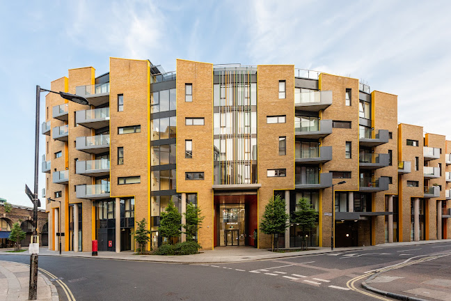 Mariana Real Estate - London