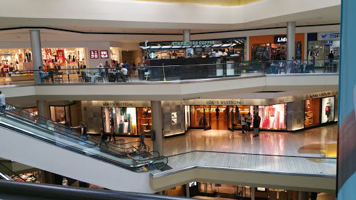 Shopping Mall «Beverly Center», reviews and photos, 8500 Beverly Blvd, Los Angeles, CA 90048, USA