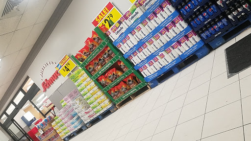 Grocery Store «Schnucks», reviews and photos, 200 N Vine St, Urbana, IL 61802, USA