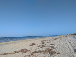Playa de la Llana'in fotoğrafı uzun koy ile birlikte