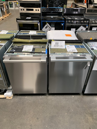 Appliance Store «BASCO Outlet Store», reviews and photos, 4670 NW St Helens Rd, Portland, OR 97210, USA