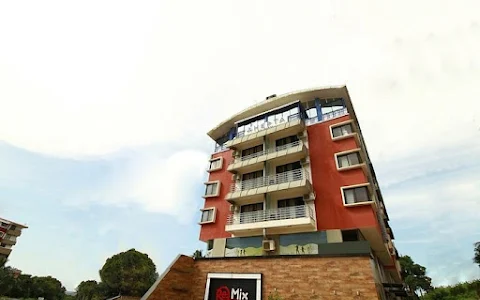 7th Heaven Hotel Apartments image