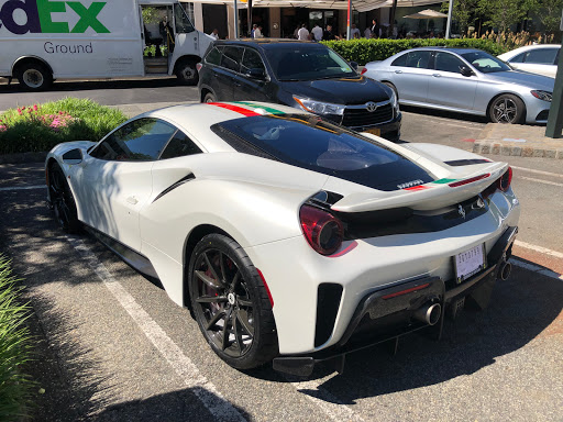 Shopping Mall «Americana Manhasset», reviews and photos, 2060 Northern Blvd, Manhasset, NY 11030, USA