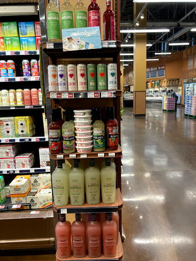 Grocery Store «Whole Foods Market», reviews and photos, 18700 Ventura Blvd #190, Tarzana, CA 91356, USA