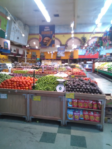 Grocery Store «Mi Pueblo Food Center # 20», reviews and photos, 727 1st St, Gilroy, CA 92020, USA