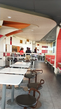 Atmosphère du Restauration rapide McDonald's à Villeneuve-sur-Lot - n°9