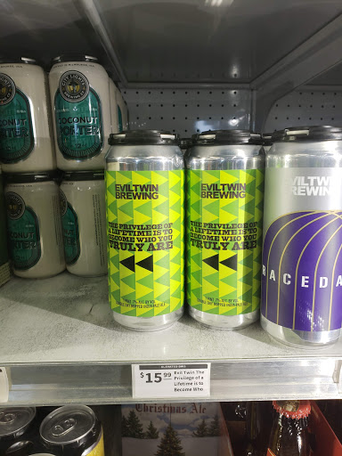 Liquor Store «Elevated Beer Wine & Spirits», reviews and photos, 4135 Hiawatha Ave, Minneapolis, MN 55406, USA