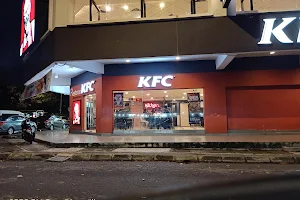 KFC Alam Megah image