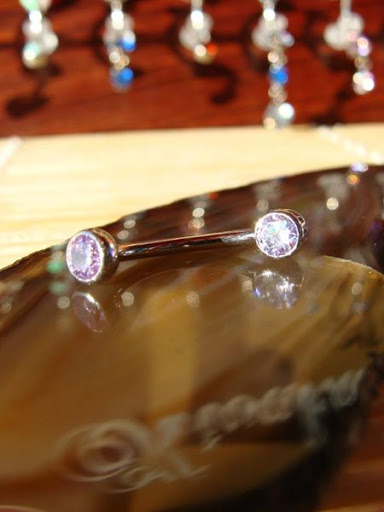 Tattoo Shop «Studio Inc Ronin Tattoo», reviews and photos, 1161 N Farnsworth Ave, Aurora, IL 60505, USA