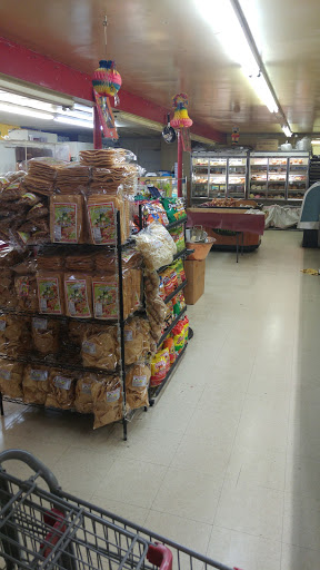 Grocery Store «Azteca De Oro Market», reviews and photos, 499 State St, Clearfield, UT 84015, USA