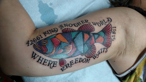 Tattoo Shop «Thrill Vulture Tattooing», reviews and photos, 39 E College Ave, Westerville, OH 43081, USA