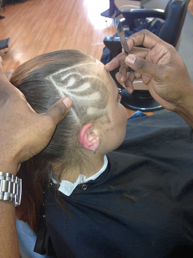 Barber Shop «CuttingKings Barbershop», reviews and photos, 891 Glynn St N, Fayetteville, GA 30214, USA