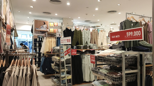 Multi-brand clothing stores Ho Chi Minh