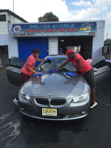 Deluxe Bubbles Hand Car Wash en Paterson