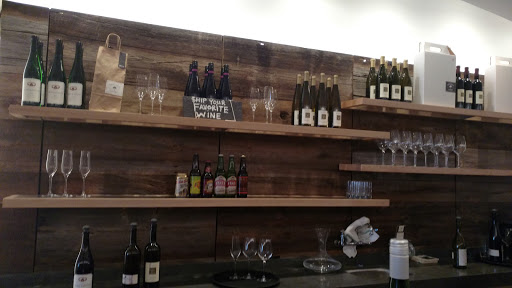 Winery «White Birch Vineyards Tasting Room», reviews and photos, 18 W Genesee St, Skaneateles, NY 13152, USA