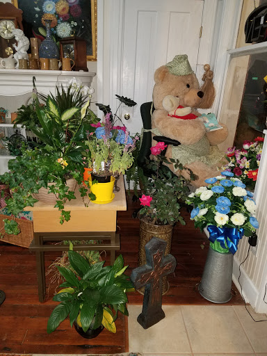 Florist «Around the Corner Florist», reviews and photos, 6003 Main St, Lula, GA 30554, USA