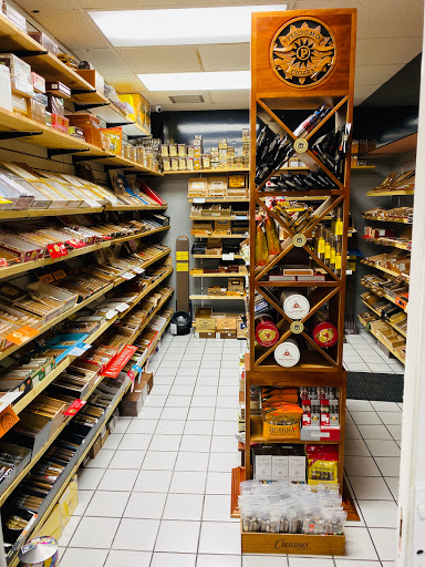 Tobacco Shop «Tobacco Palace & Vape Shop Gainesville», reviews and photos, 235 Pearl Nix Pkwy #2, Gainesville, GA 30501, USA