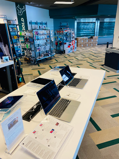 Book Store «USF Bookstore Literary Cafe», reviews and photos, 4105 USF Cedar Dr, Tampa, FL 33620, USA