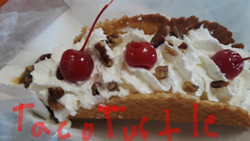 Ice Cream Shop «Milkhouse Ice Cream and Coffee Cafe», reviews and photos, 4189 Keewahdin Rd, Fort Gratiot Twp, MI 48059, USA