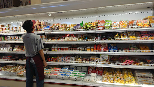 Restaurant «One World Market of Indiana», reviews and photos, 8466 Castleton Corner Dr, Indianapolis, IN 46250, USA