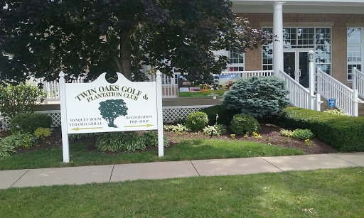 Golf Course «Twin Oaks Golf & Plantation Club», reviews and photos, 450 E 43rd St, Covington, KY 41015, USA