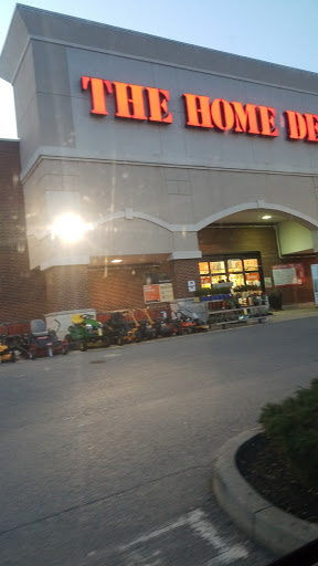 Home Improvement Store «The Home Depot», reviews and photos, 9361 Kingston Pike, Knoxville, TN 37922, USA