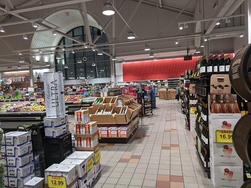 Grocery Store «Schnucks», reviews and photos, 101 Civic Center Dr, Lake St Louis, MO 63367, USA