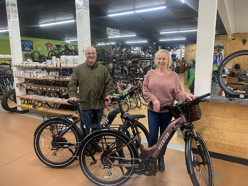 Bicycle Store «Hometown Bicycles», reviews and photos, 10595 E Grand River Ave, Brighton, MI 48116, USA