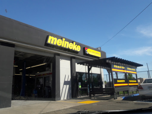Auto Repair Shop «Meineke Car Care Center», reviews and photos, 6970 N W Ln, Stockton, CA 95210, USA
