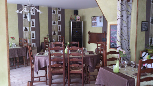 Restaurant La Potiniere Haute-Normandie, 4 Pl. de la République, 27380 Fleury-sur-Andelle