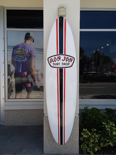 Clothing Store «Ron Jon Surf Shop», reviews and photos, 377 Mandalay Ave, Clearwater Beach, FL 33767, USA