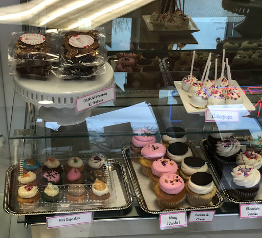 Bakery «LiVay Sweet Shop Plainfield», reviews and photos, 104 Watchung Ave, Plainfield, NJ 07060, USA