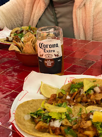 Taco al pastor du Restaurant mexicain El Vecino Taquería Saint-Honoré à Paris - n°7