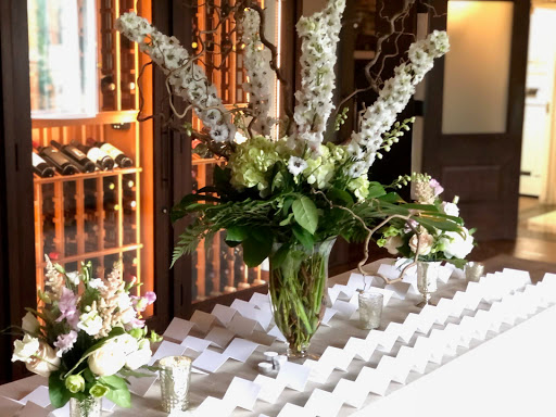 Florist «Flowers and Flowers by Adam Manjuck», reviews and photos, 876 Post Rd, Darien, CT 06820, USA