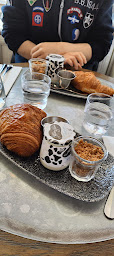 Photo n°98 de ROSEMONDE BY PATROL à Paris ()