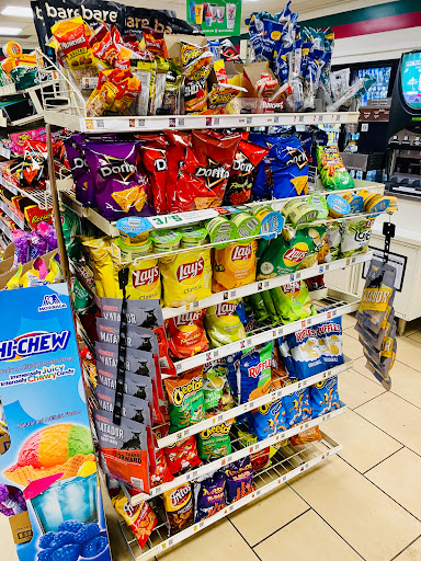 Convenience Store «7-Eleven», reviews and photos, 1663 IL-59, Naperville, IL 60563, USA
