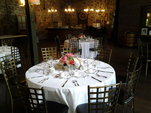 Florist «Foti Flowers At Yuess Gardens», reviews and photos, 406 3rd St, Newburgh, NY 12550, USA