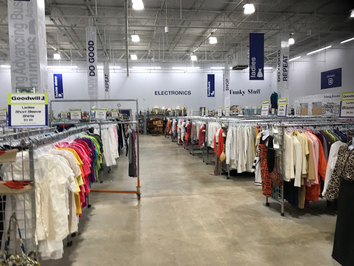 Donations Center «Goodwill Williamsburg Retail Store», reviews and photos