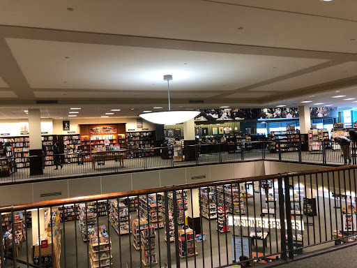 Book Store «Barnes & Noble», reviews and photos, 100 Greyrock Pl, Stamford, CT 06901, USA