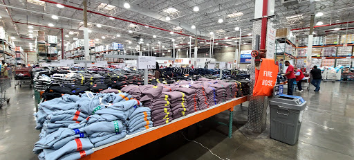 Variety Store «Five Below», reviews and photos, 2845 Richmond Ave #3, Staten Island, NY 10314, USA