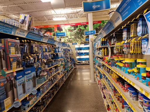 Pet Supply Store «PetSmart», reviews and photos, 3401 Erie Blvd E, Syracuse, NY 13214, USA