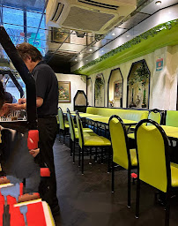 Atmosphère du Restaurant Bistro de la Tour à Paris - n°10
