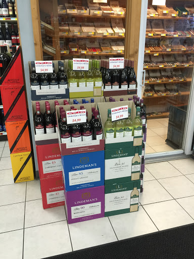 Liquor Store «Payless Tobacco & Liquor», reviews and photos, 386 Irving Park Rd, Roselle, IL 60172, USA