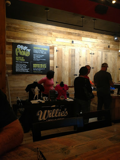 American Restaurant «Willies Locally Known», reviews and photos, 286 Southland Dr, Lexington, KY 40503, USA