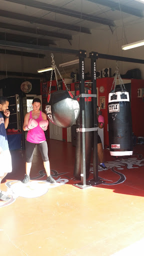 Boxing Gym «Teknique Boxing», reviews and photos, 317 E Washington St Unit D, Minneola, FL 34715, USA
