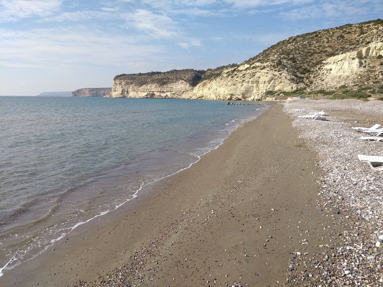 Photo of Kourion Beach with long straight shore