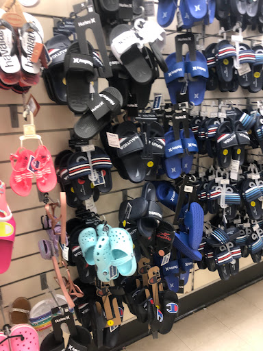 Department Store «Marshalls & HomeGoods», reviews and photos, 701 NJ-440, Jersey City, NJ 07304, USA